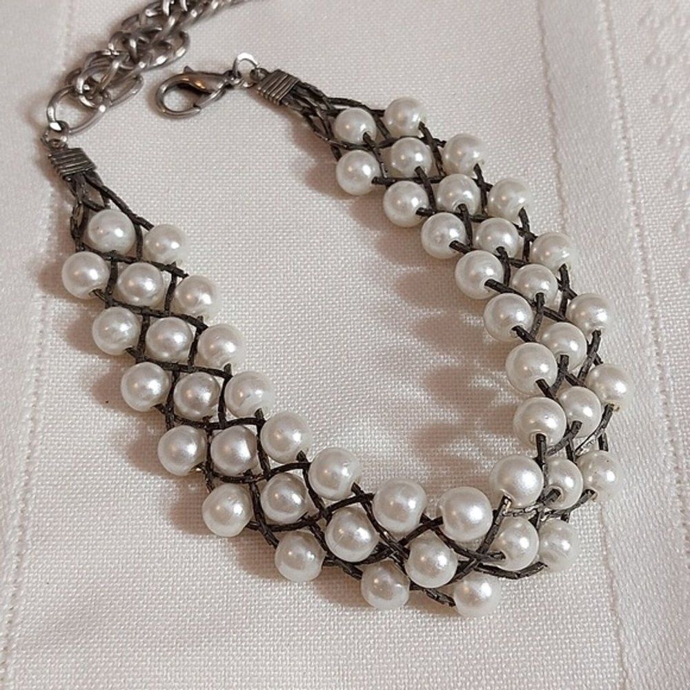 Vintage Unique Braided Faux Pearl Silver Tone Bracelet - Picture 3 of 5
